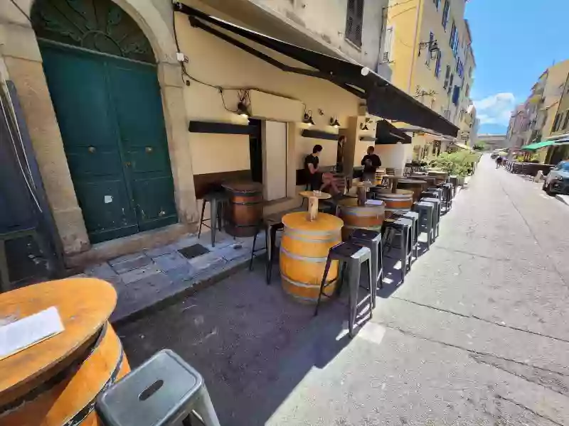 Le restaurant - L'8 Dicembri - Ajaccio - restaurant AJACCIO